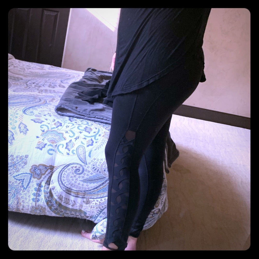 Lululemon leggings with cross cross detailing